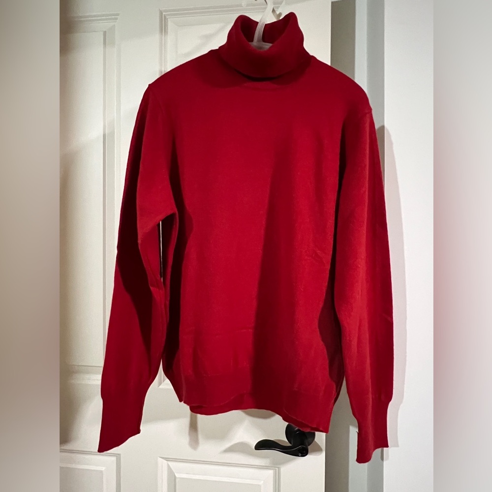Burberry Cashmere Red Turtleneck Sweater